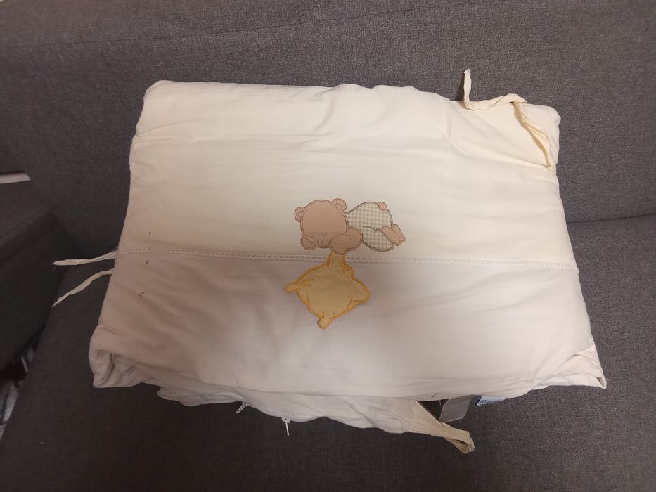 Віддам бортики на кроватку