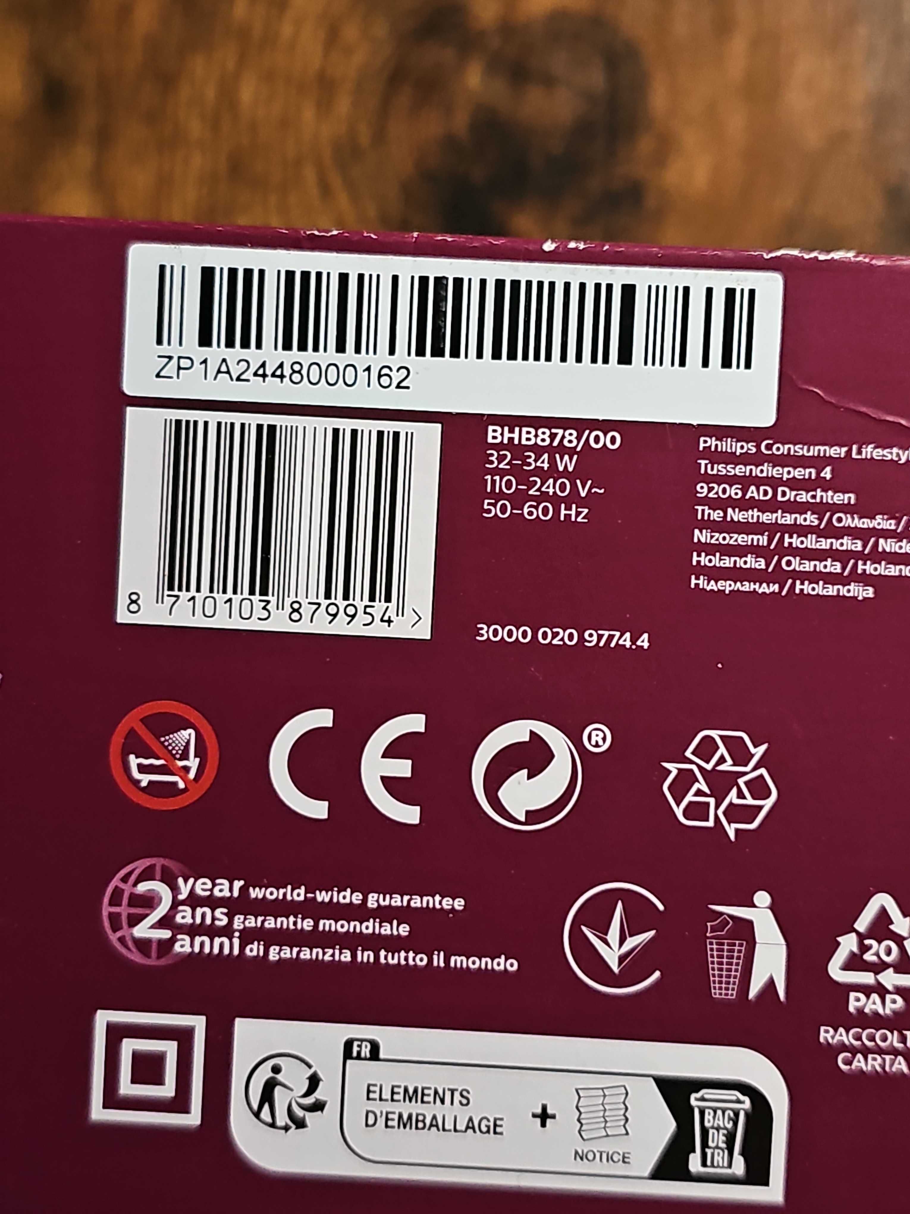 PHILIPS StyleCare Prestige BHB878/00
Lokówka o mocy 22 Watów.