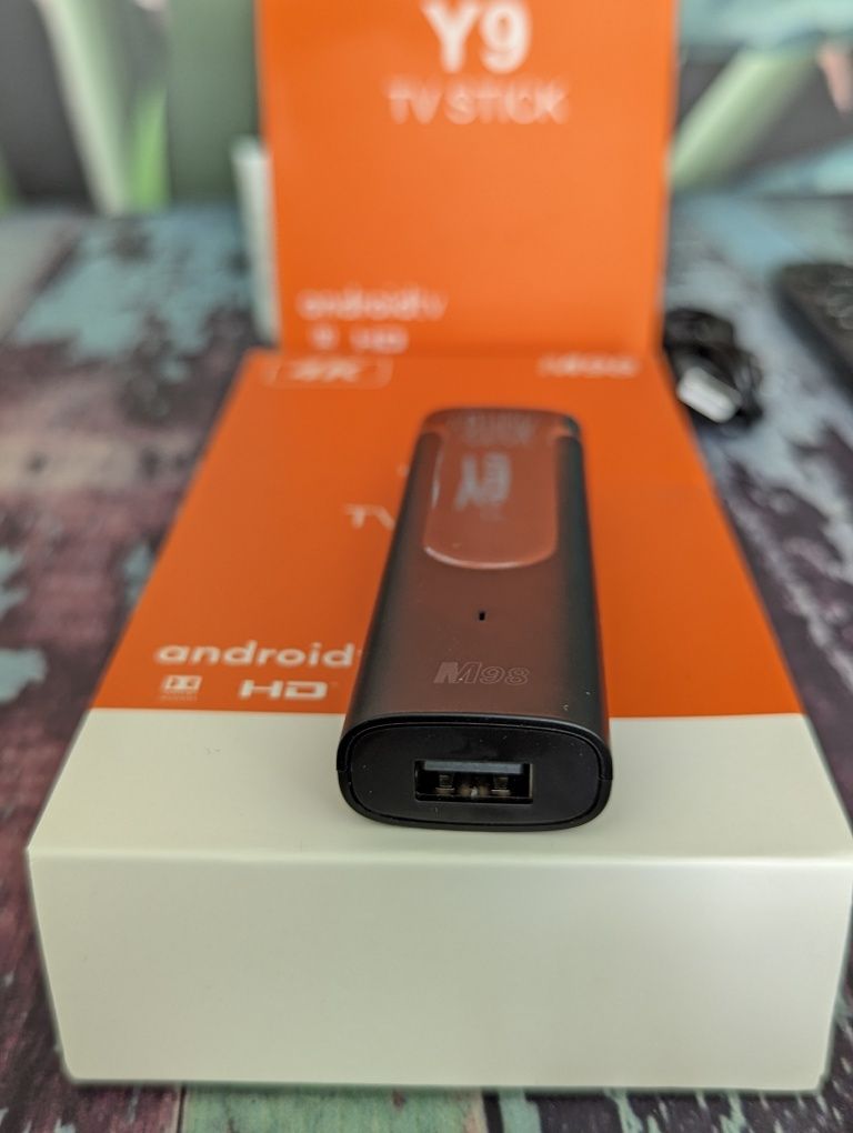 Тв-приставка ( TV box stick) Transpeed M98Y9 Amlogic S905Y4 4/64+пульт