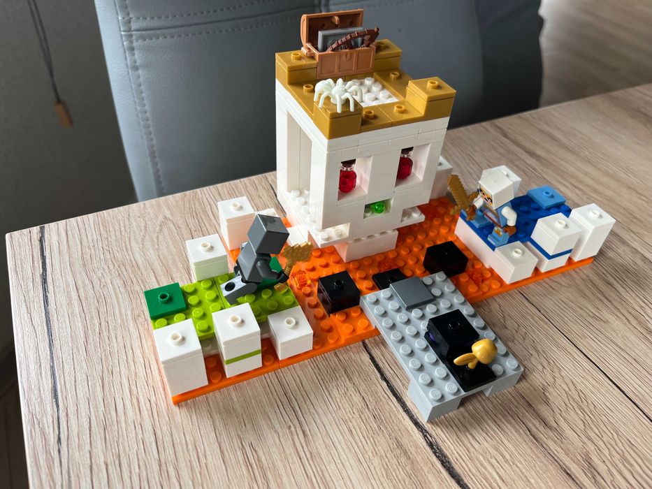LEGO Minecraft  21145