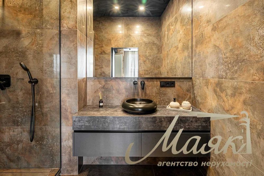 Продаж Квартира 67 м2  ЖК «Парус» Оболонський р-н