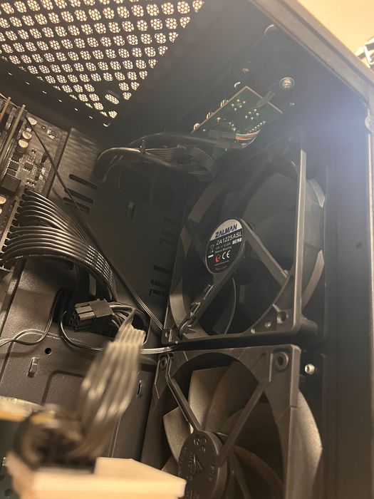 Torre Gaming Ryzen 5 2600 6 core 3.4GHz