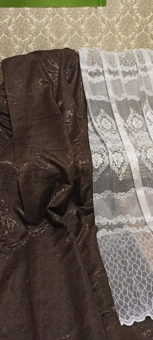 Продам комплект штор(ширина 3 м )