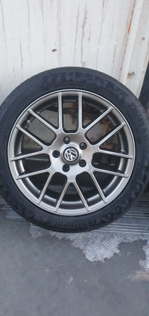 Sprzedam felgi 5×112 R17 z oponami letnimi 235-45 R17