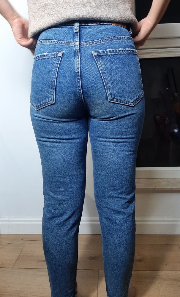 Spodnie jeansy damskie wysoki stan proste nogawki rurki vintage Bershk