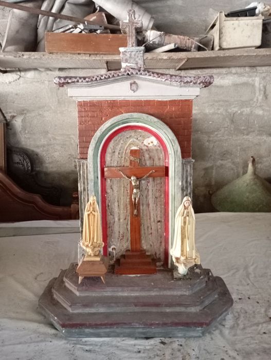 Vendo esta peça muita bonita bom estado