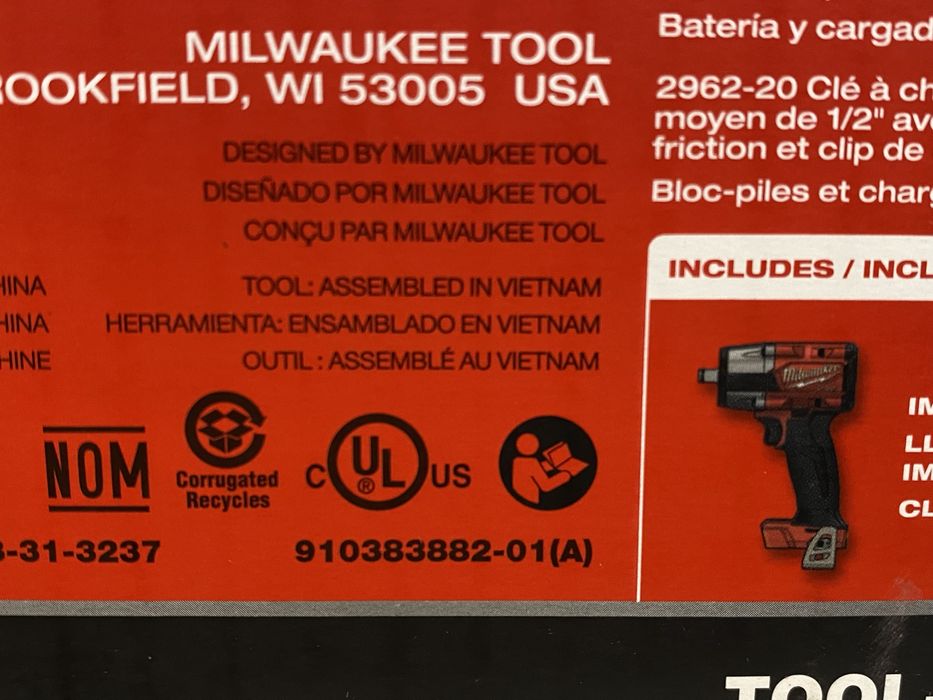 Milwaukee M18 Fuel 2962-20 гайковерт 881 Нм оригінал США