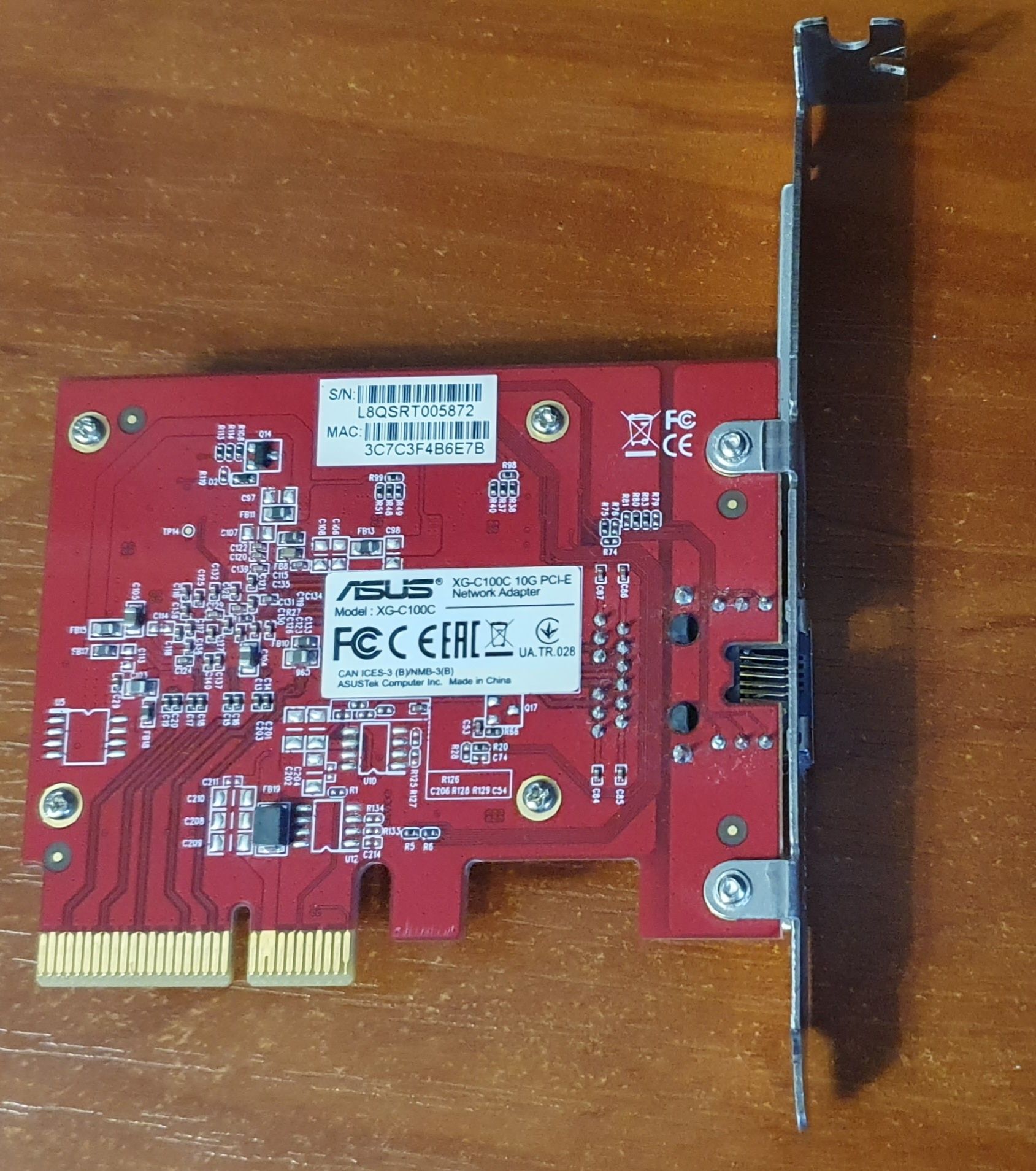 Сетевой адаптер Asus XG-C100C скорость до 10 Гбит/с*,