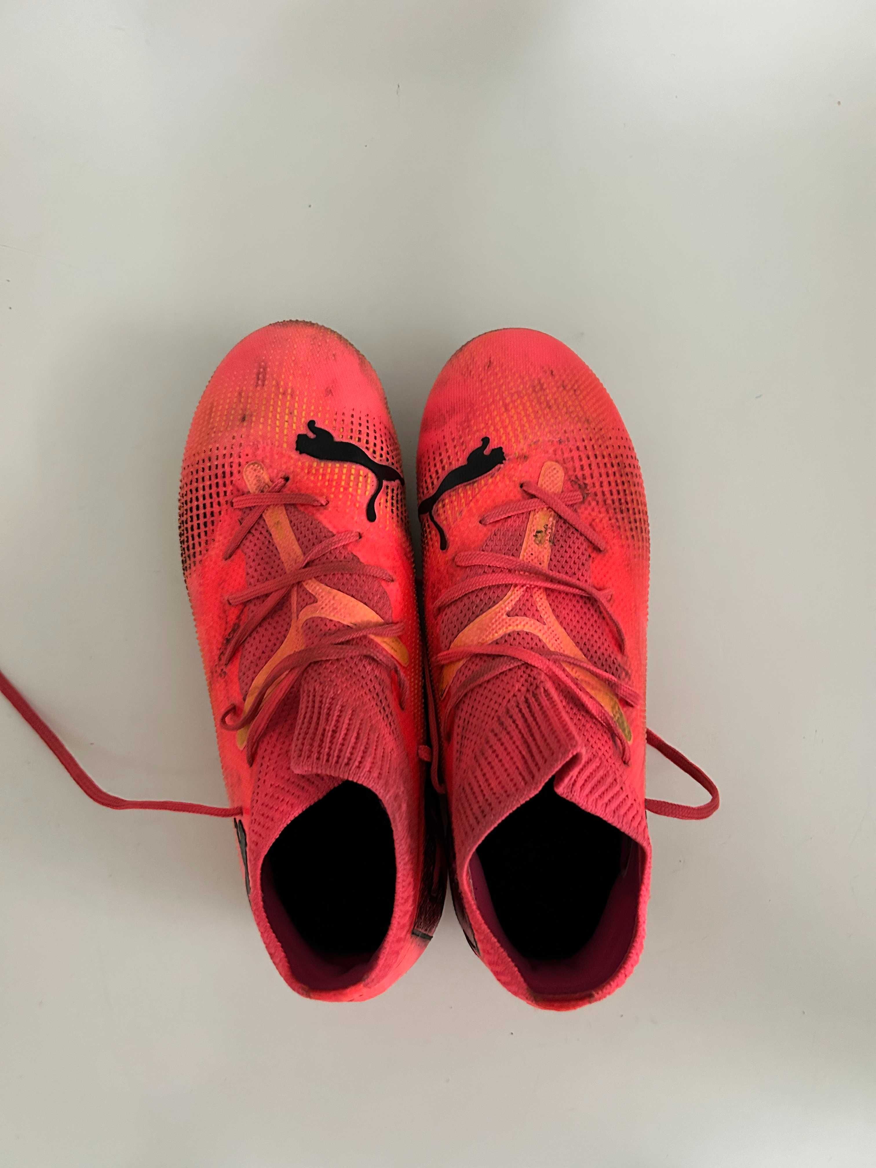 chuteiras futebol - Puma - rosa - tam 33 -
