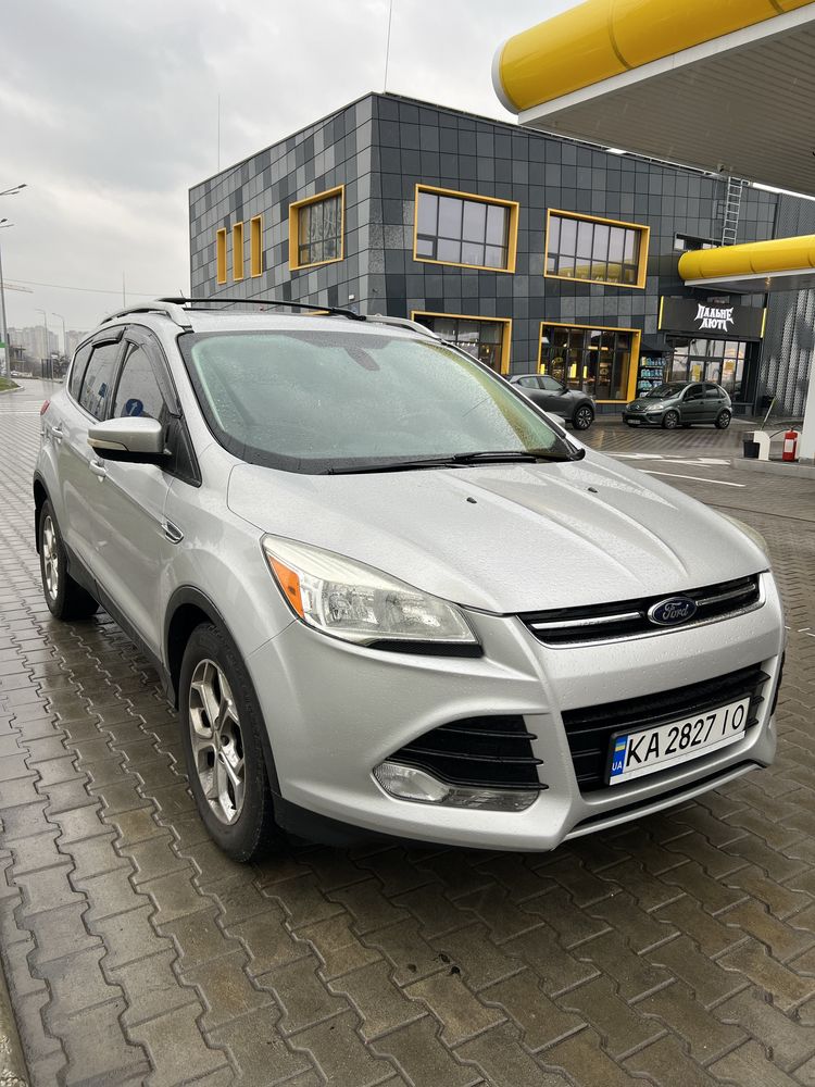 Продам Ford Escape 2014, комплектація TITANIUM