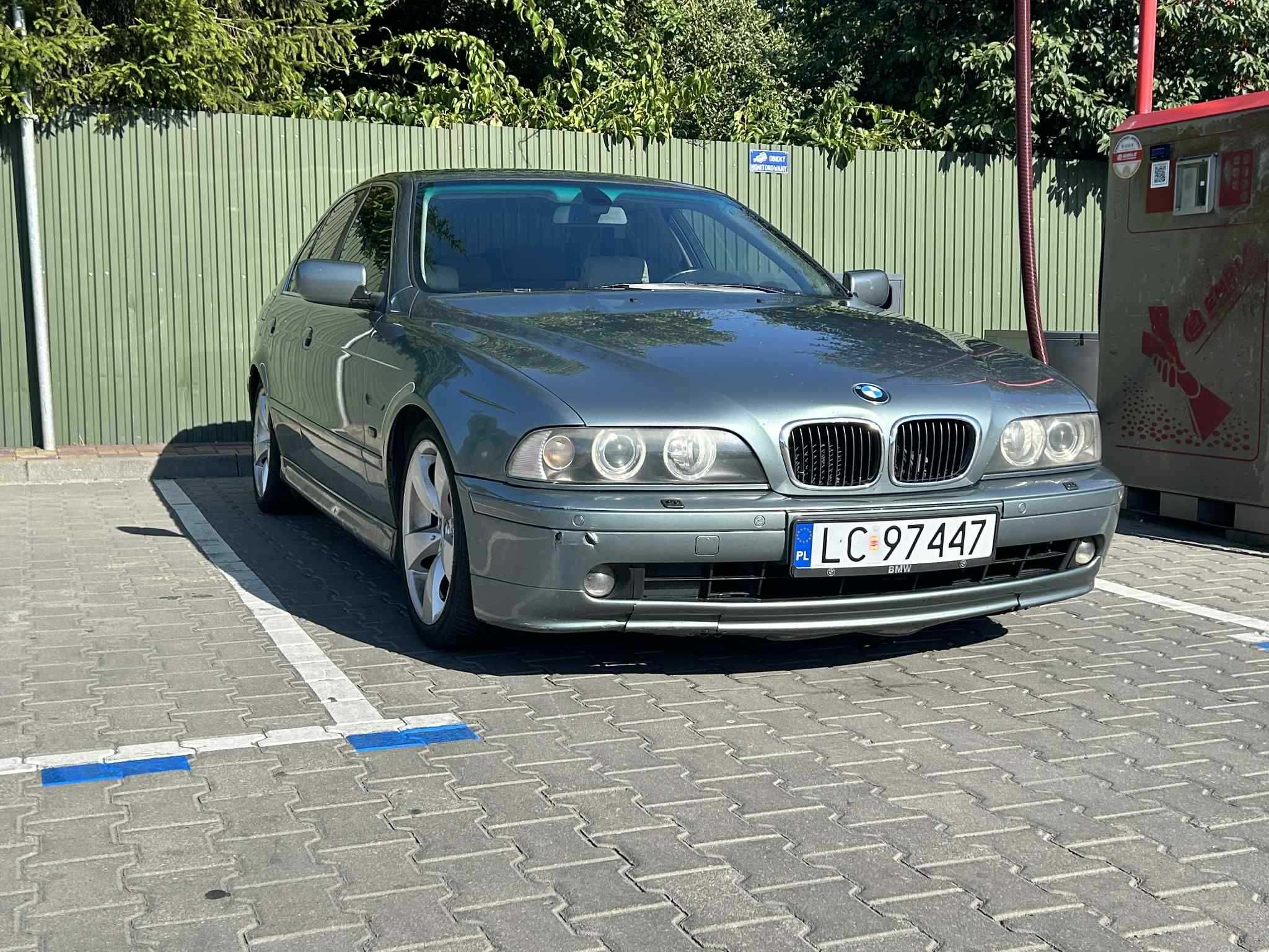 BMW E39 525d 2002 manual