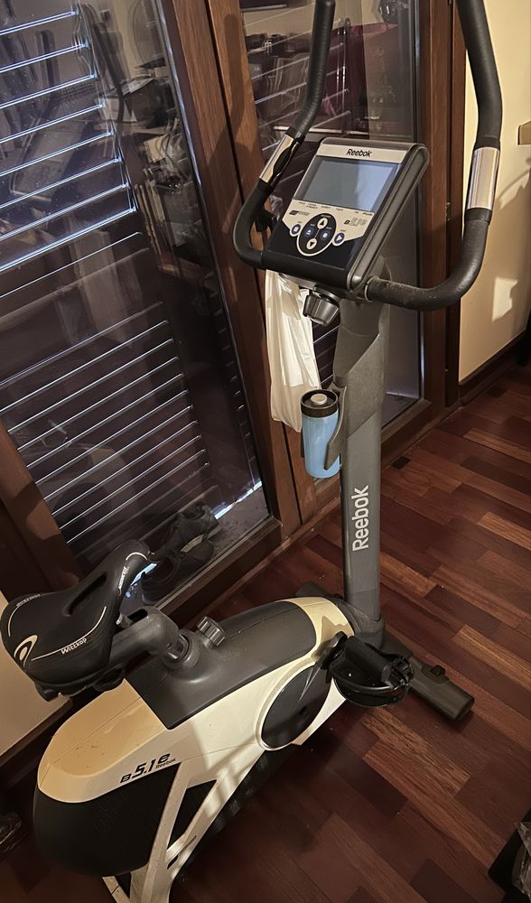 Bicicleta estatica Reebok B5.1e