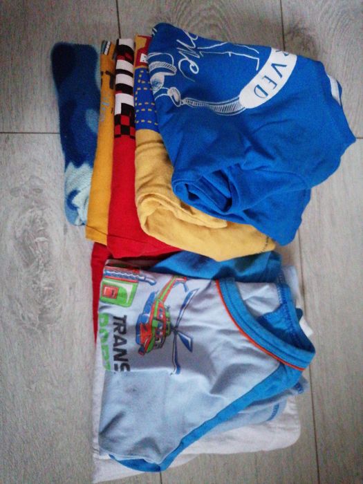 Ubrania chłopięce rozmiar 98