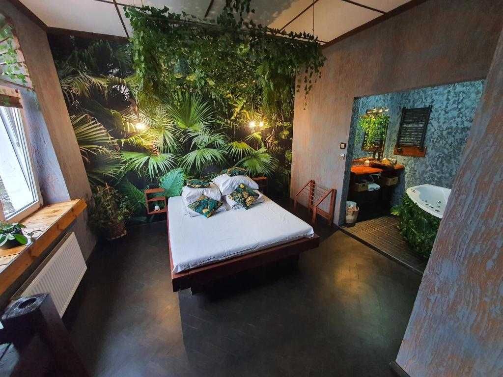 JUNGLE apartament z jacuzzi w centrum miasta