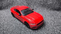 Модель Ford Mustang 2015 масштаб 1:24 Maisto Red