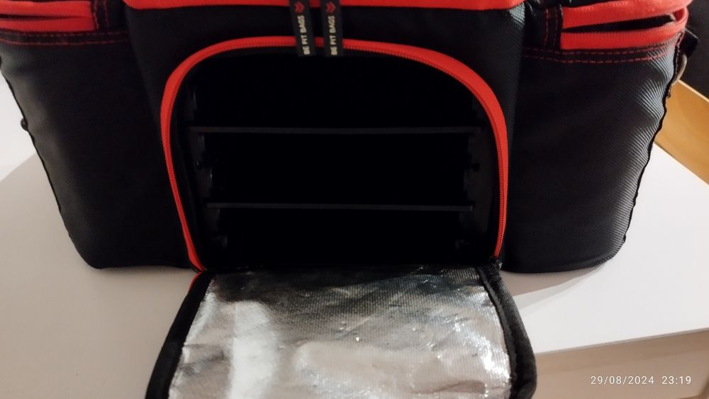 Mala de refeições (Prozis)