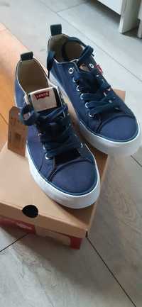 Trampki Levis 40