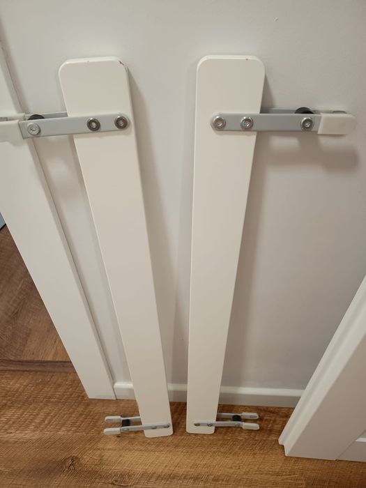 Barierki do łóżka Ikea