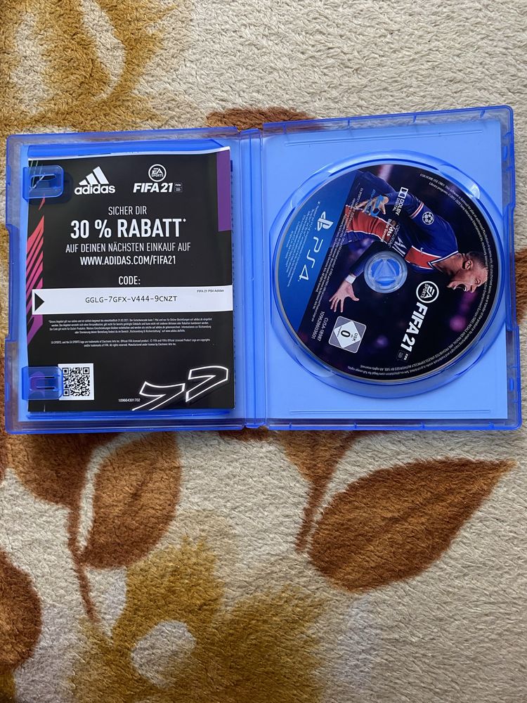 Fifa 21 і GHOST RECON BREAKPOIT на PS 4 в новому стані
