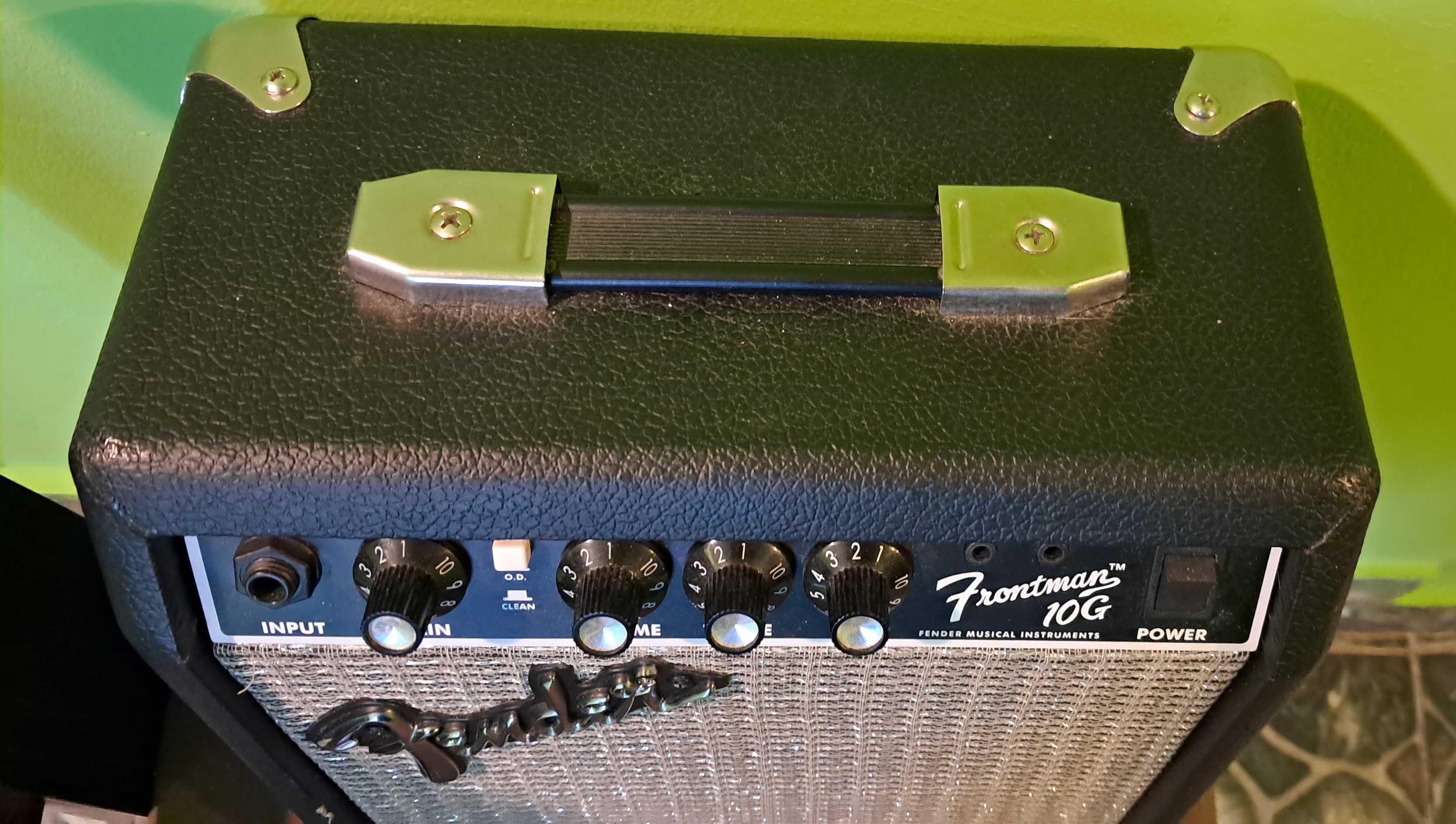 Wzmacniacz gitarowy - Fender Frontman 10g