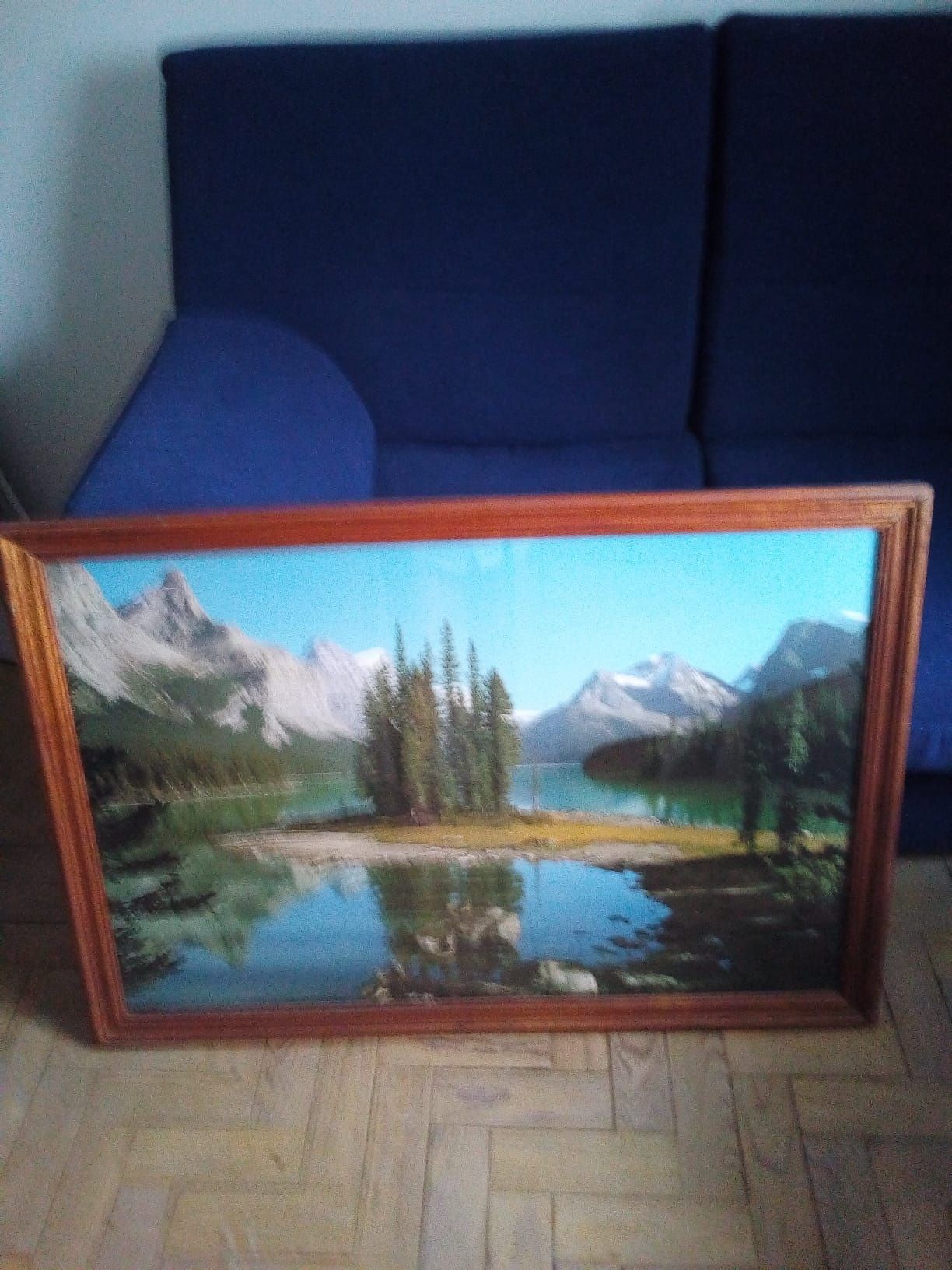 Vendo quadro paisagem moldura em madeira.