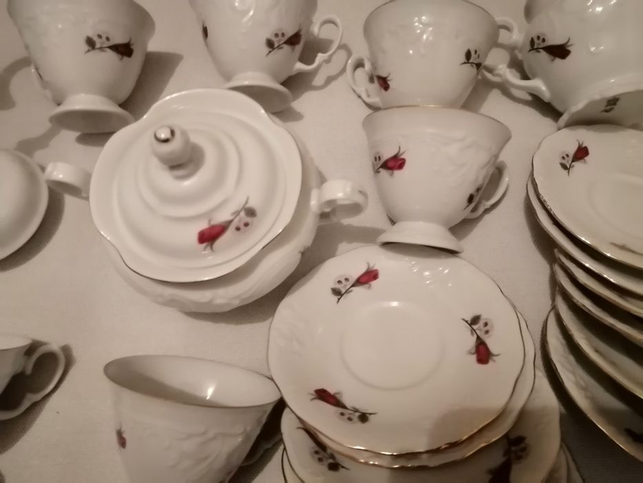 Zestaw do kawy/herbaty . Zestaw porcelanowy PRL.