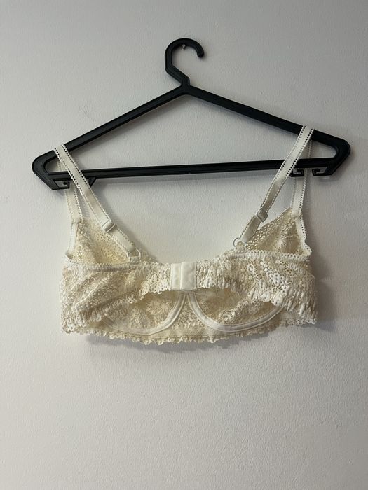 Sutiã em renda cor bege como novo tamanho 34C