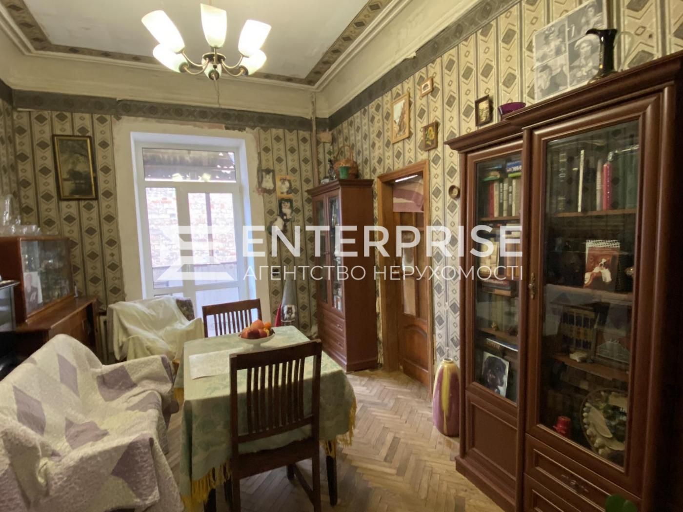 Без комиссии! Центр м. Университет Продажа 4-комн. ул. Пирогова, 5