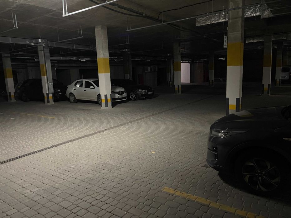 Оренда паркомісця ЖК Національний