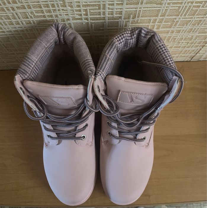 Женские ботинки…