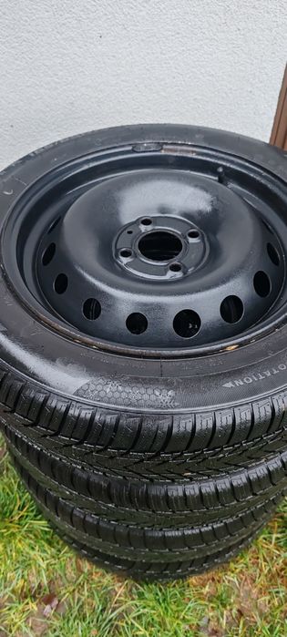 Opony zimowe 165x65x15  rok 2023 z felgami (Kia Rio)