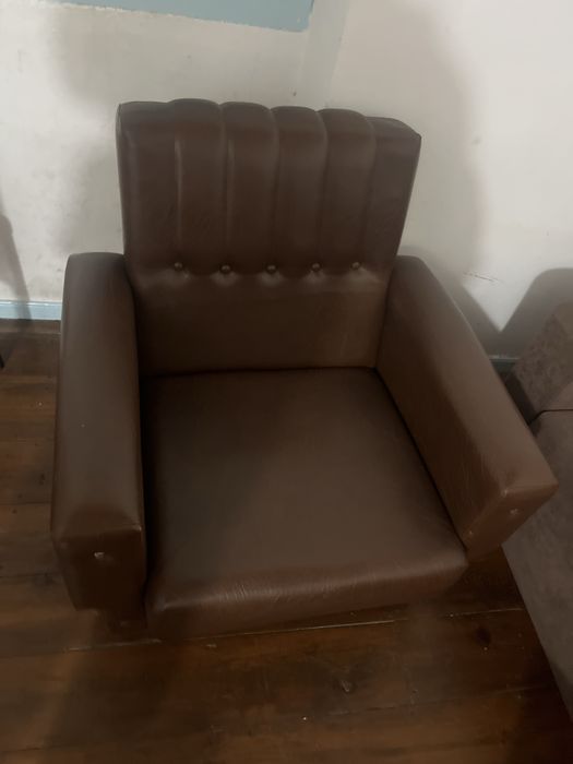 Cadeirões para sala ou quarto.