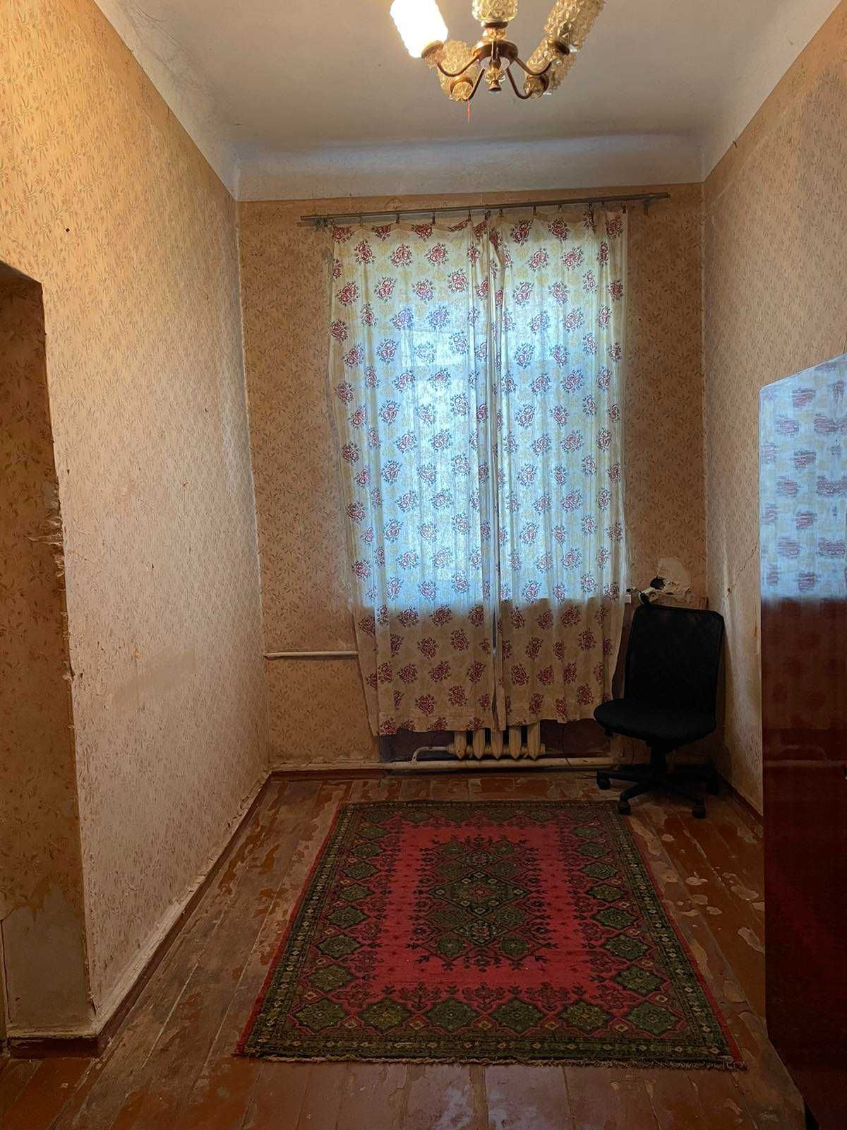 Продам 2 комнатную квартиру в начале пр.Слобожанский