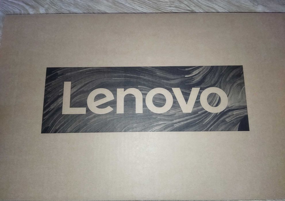 Portátil Lenovo IdeaPad 3