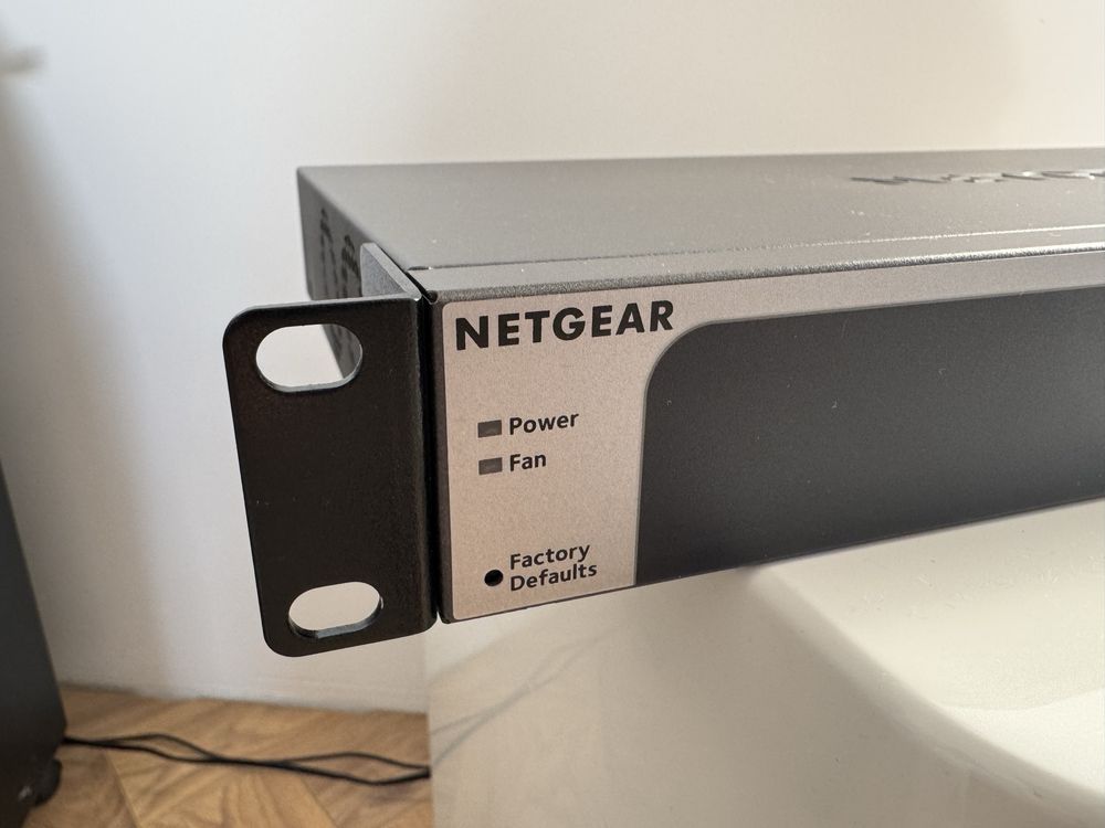 Netgear ProSafe Switch 8p XS708E (8x 10Gbit, 1xCombo SFP+)