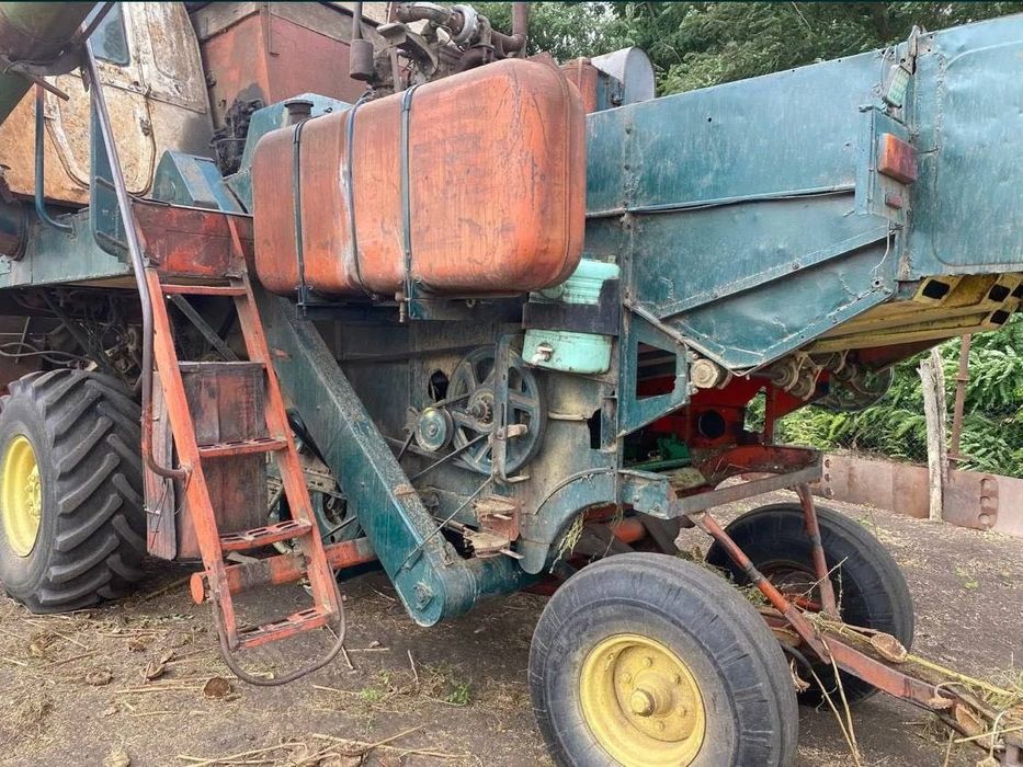 Продам Комбаїн Нива ск5