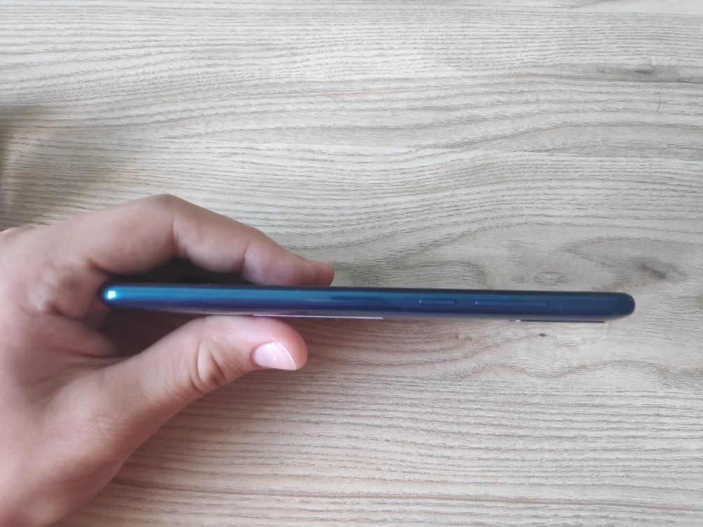 Alcatel 1s 2020 z etui