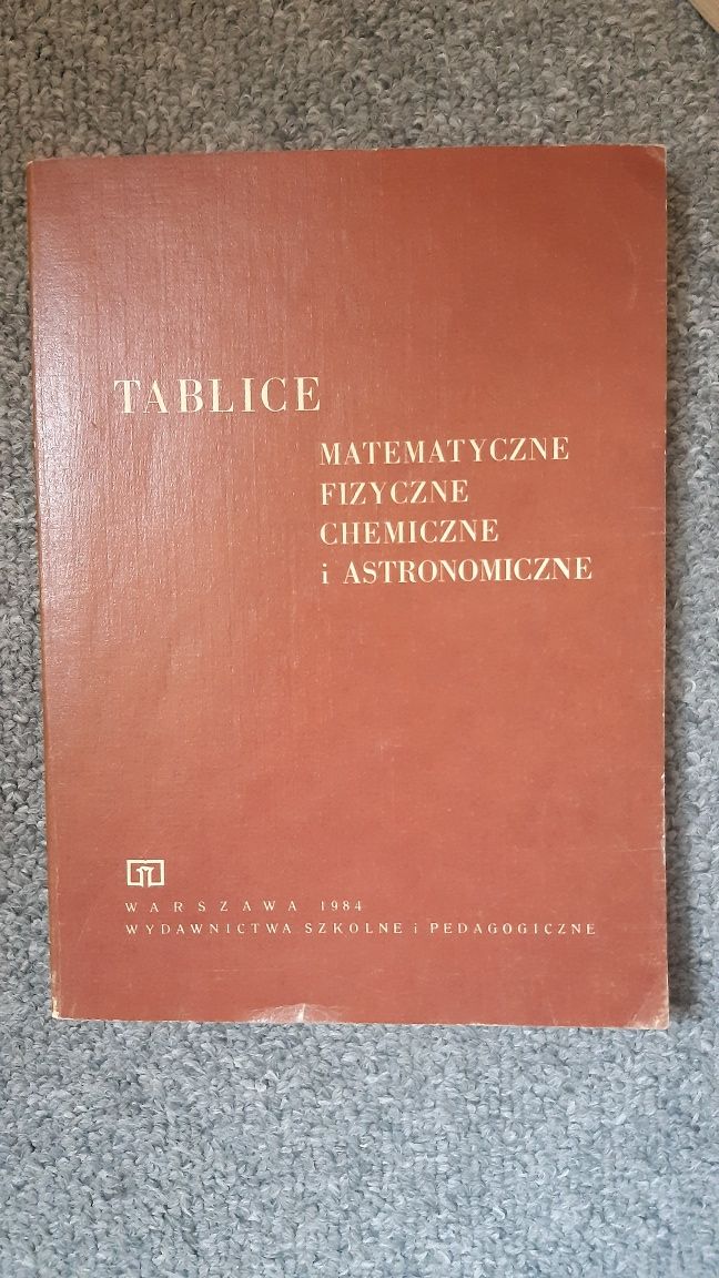 Tablice fizyczne chemiczne astronomiczne książka