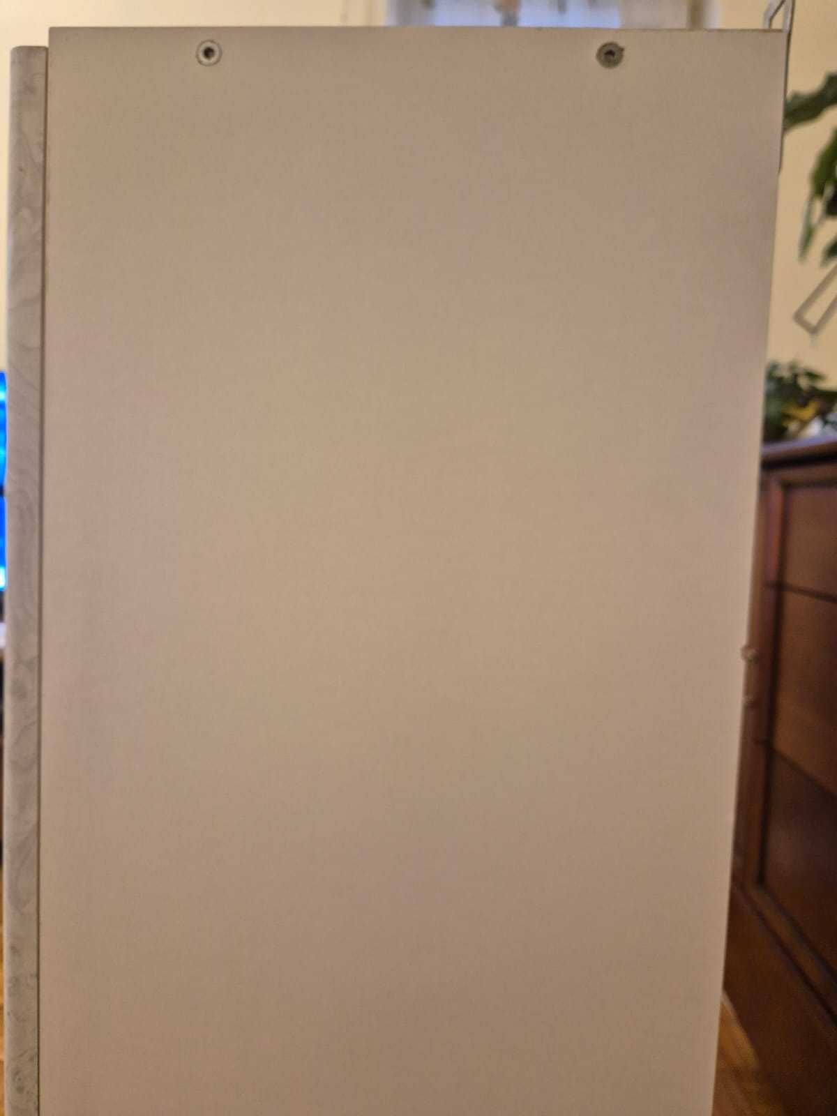 Szafka lazienkowa wiszaca 60cm biała połysk do lazienki zamykana