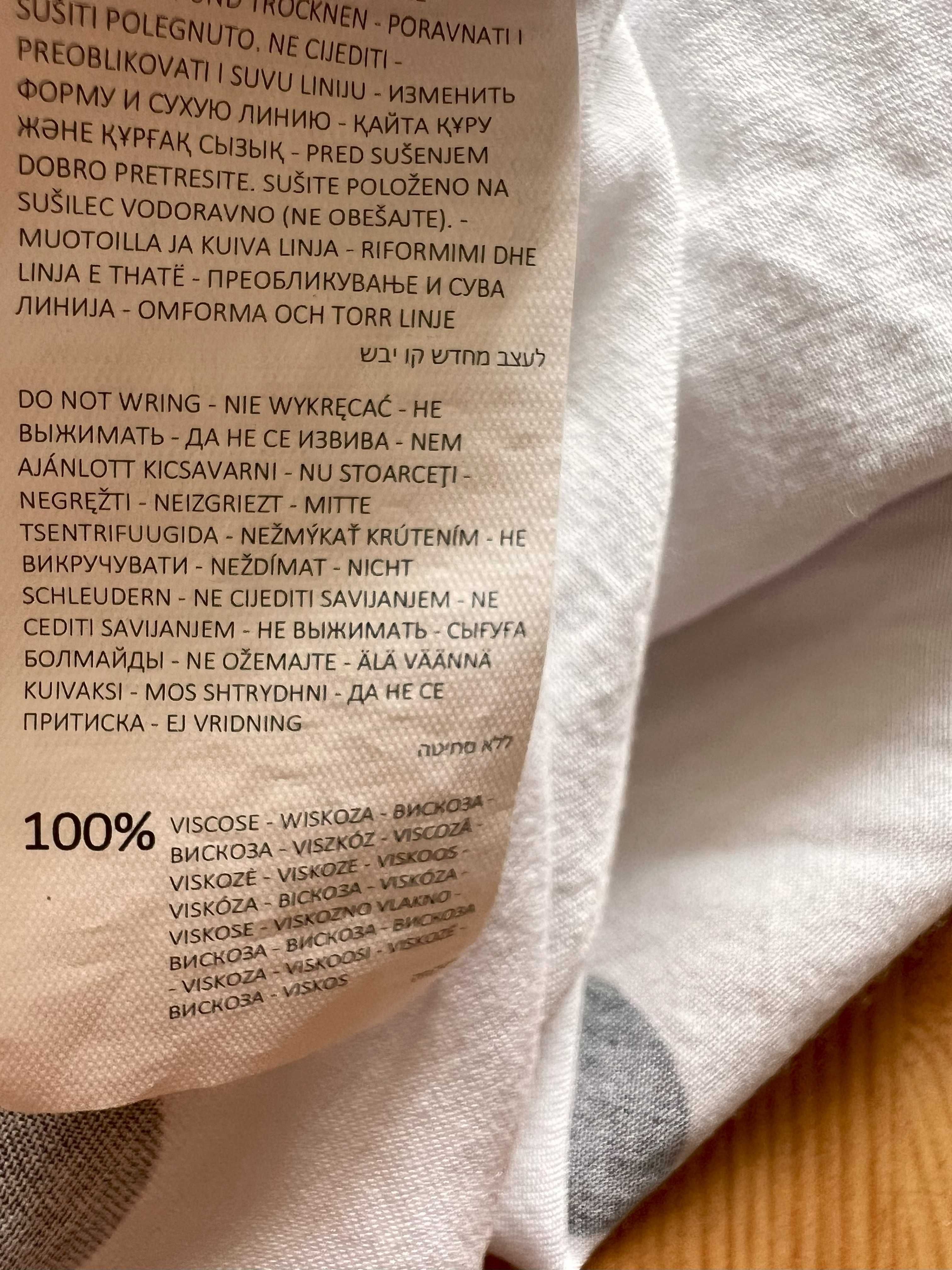 Letnia koszulka w biało-czarne kropki rozm. 40