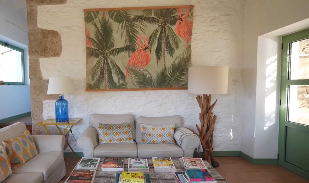 Candeeiro em tronco de madeira