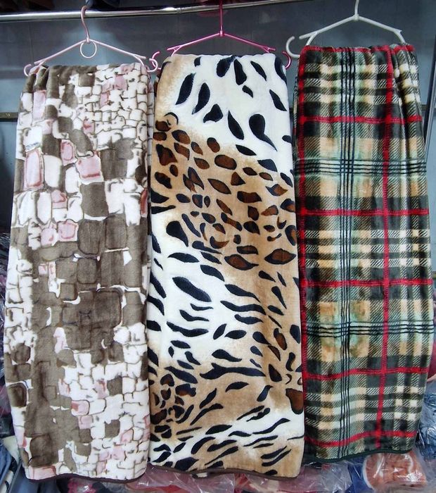 Теплі пледи Vitas 160x220. 1,9 кг. Багато кольорів.