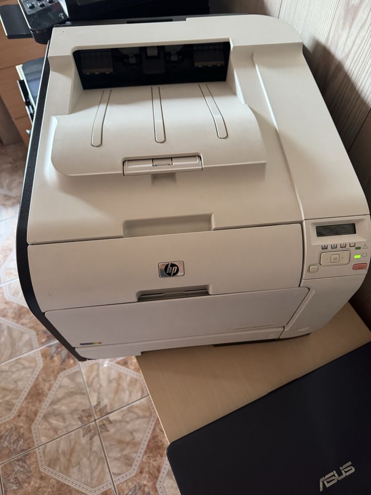 Drukarka HP Laser Jet Pro 400 laseowa kolorowa