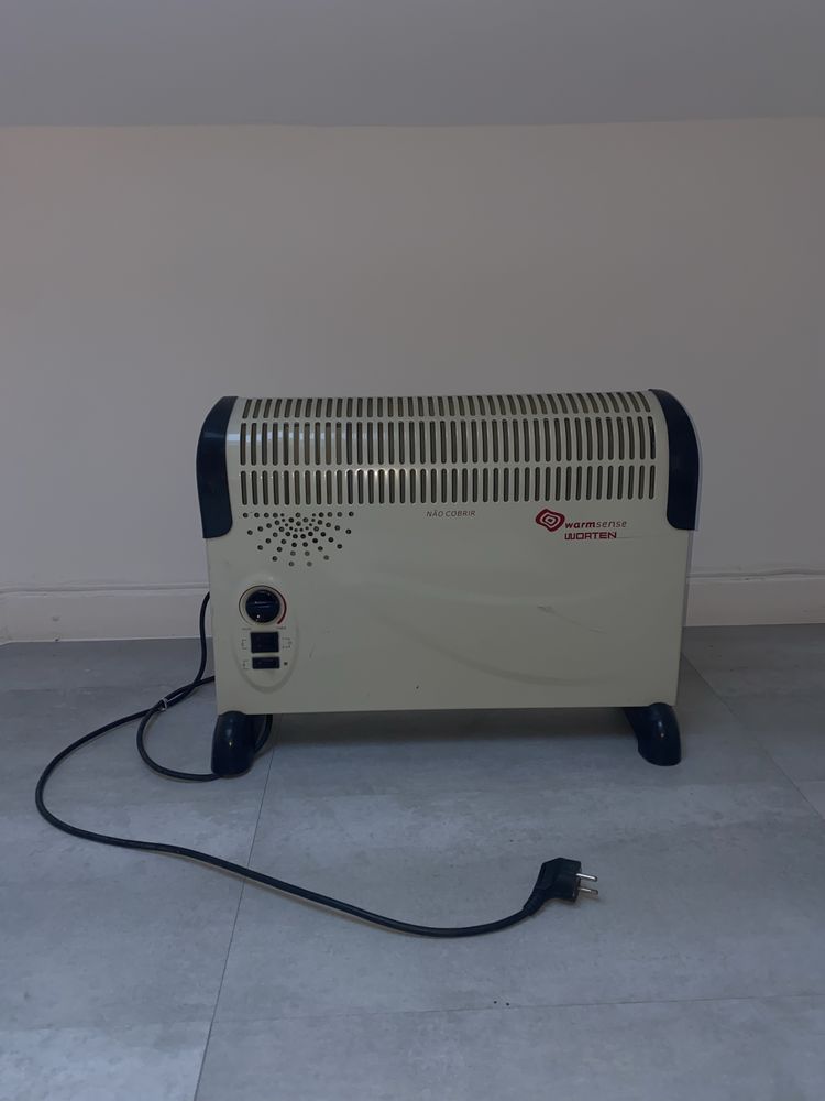 Aquecedor Elétrico Worten Warmsense com Ventoinha – 2000W