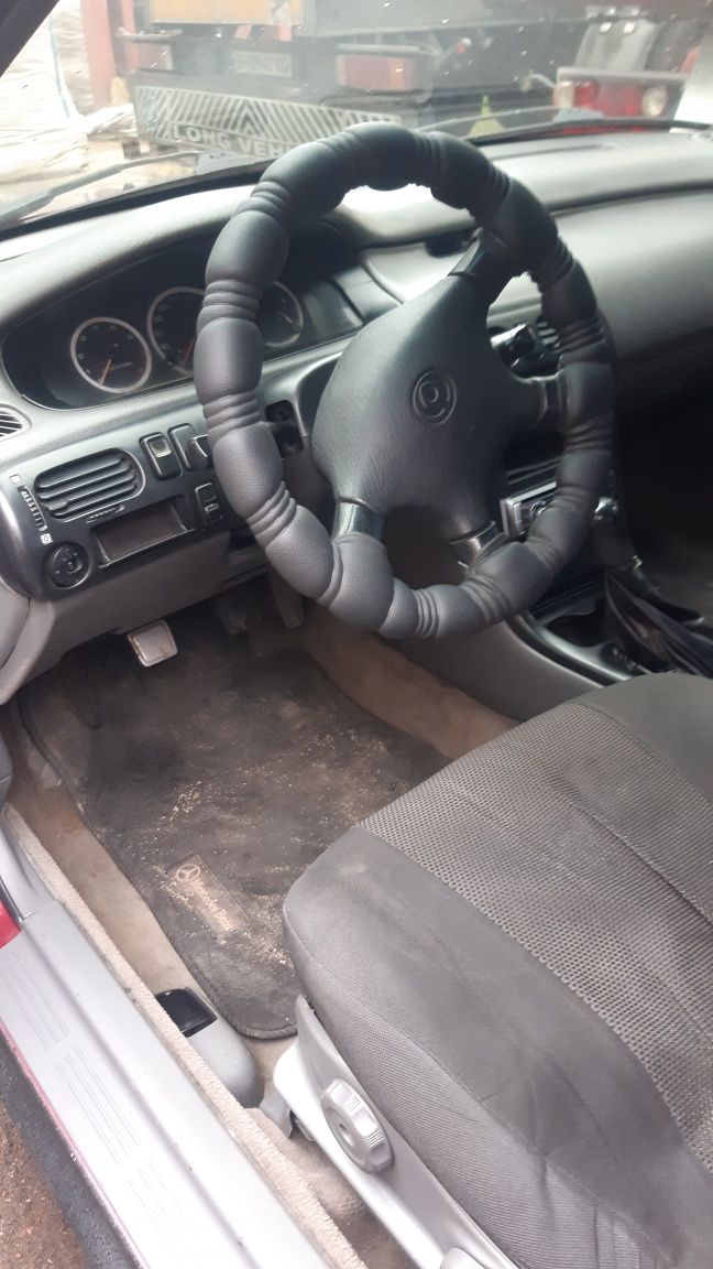 Продам Mazda 626