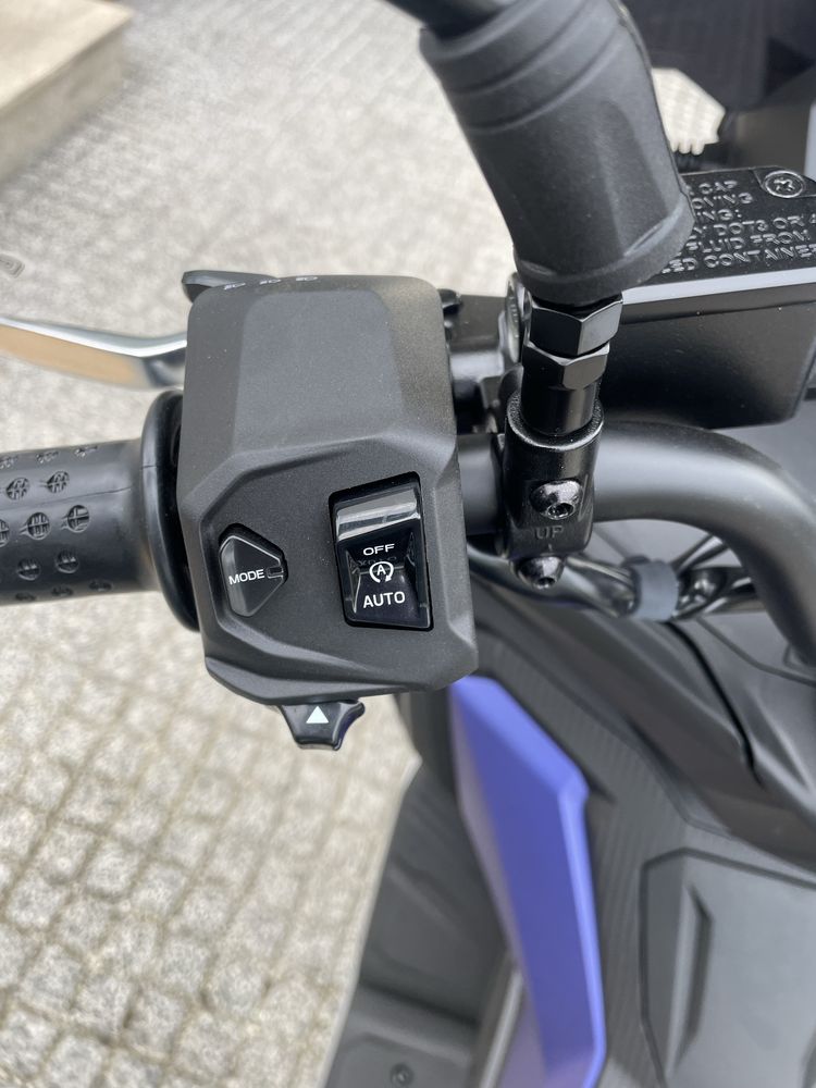 APRILIA SR 125 GT  ( moto nova )  2025