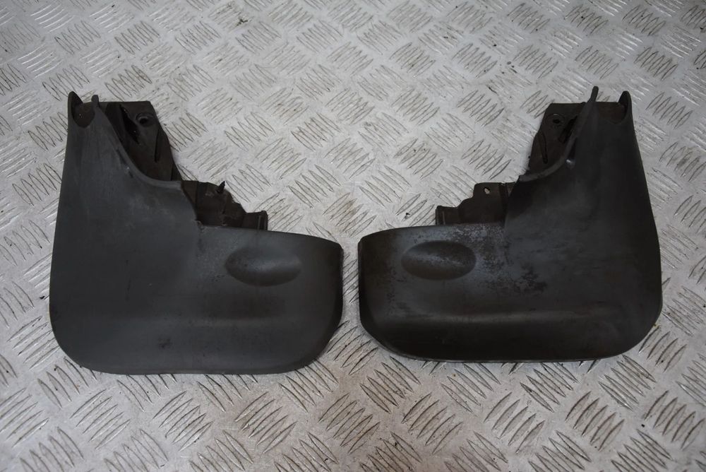 NISSAN TERRANO II 3D CHLAPACZ CHLAPACZE LEWY PRAWY PRZÓD