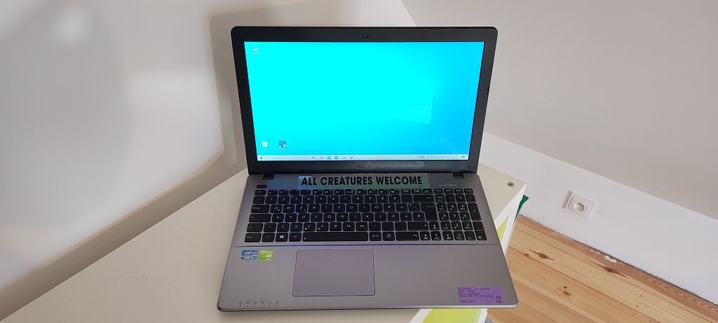 Asus F550V i5 NVIDIA GT-740