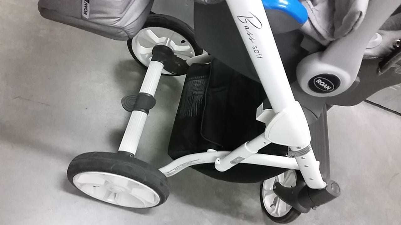 wózek spacerowy + nosidełko +adaptery +torba
