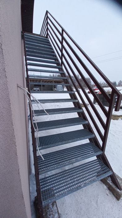 schody metalowe solidne